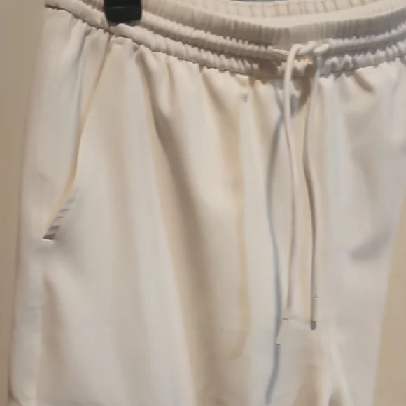 Athleta Women's Cream Wide Leg Pants - Picture 6 of 15